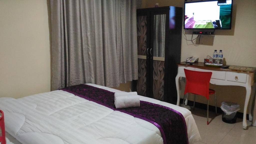 Diponegoro House Otel Salatiga Dış mekan fotoğraf
