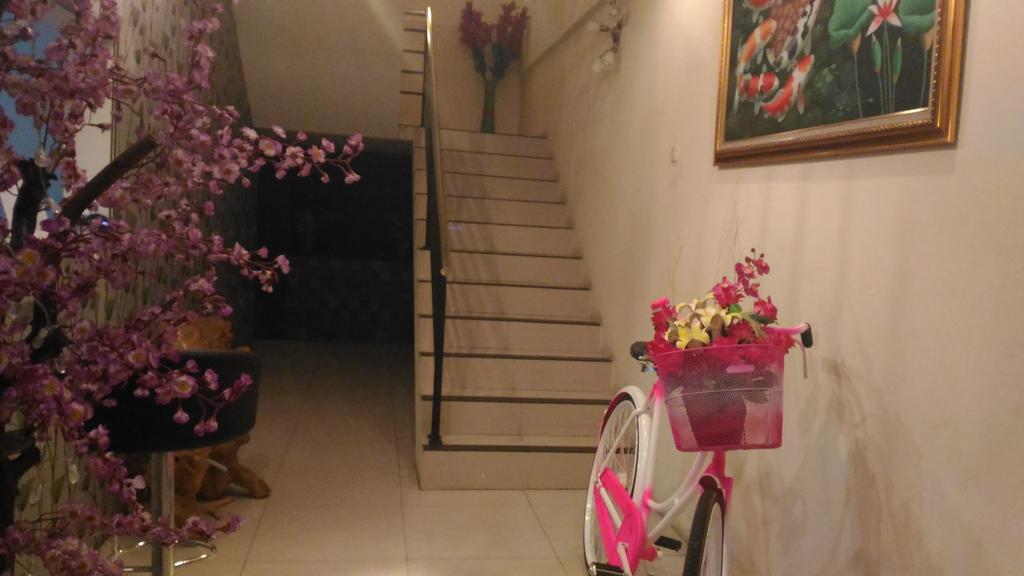 Diponegoro House Otel Salatiga Dış mekan fotoğraf
